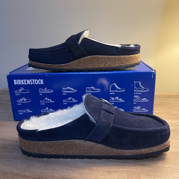 Birkenstock Buckley Shearling in Navy Blue with Silver Hardware - Picture 3 of 15